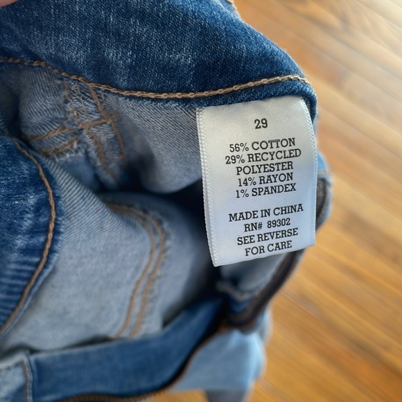 Altered State, Light Blue Flare Jeans, Size 29 - Picture 4 of 4